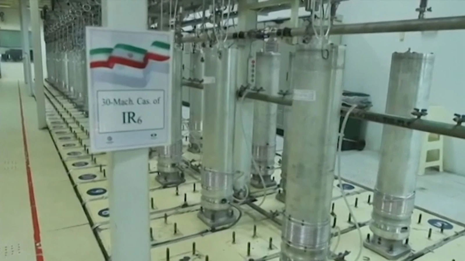 Iran có thể nâng mức làm giàu uranium lên 90% nếu tiếp tục bị tấn công