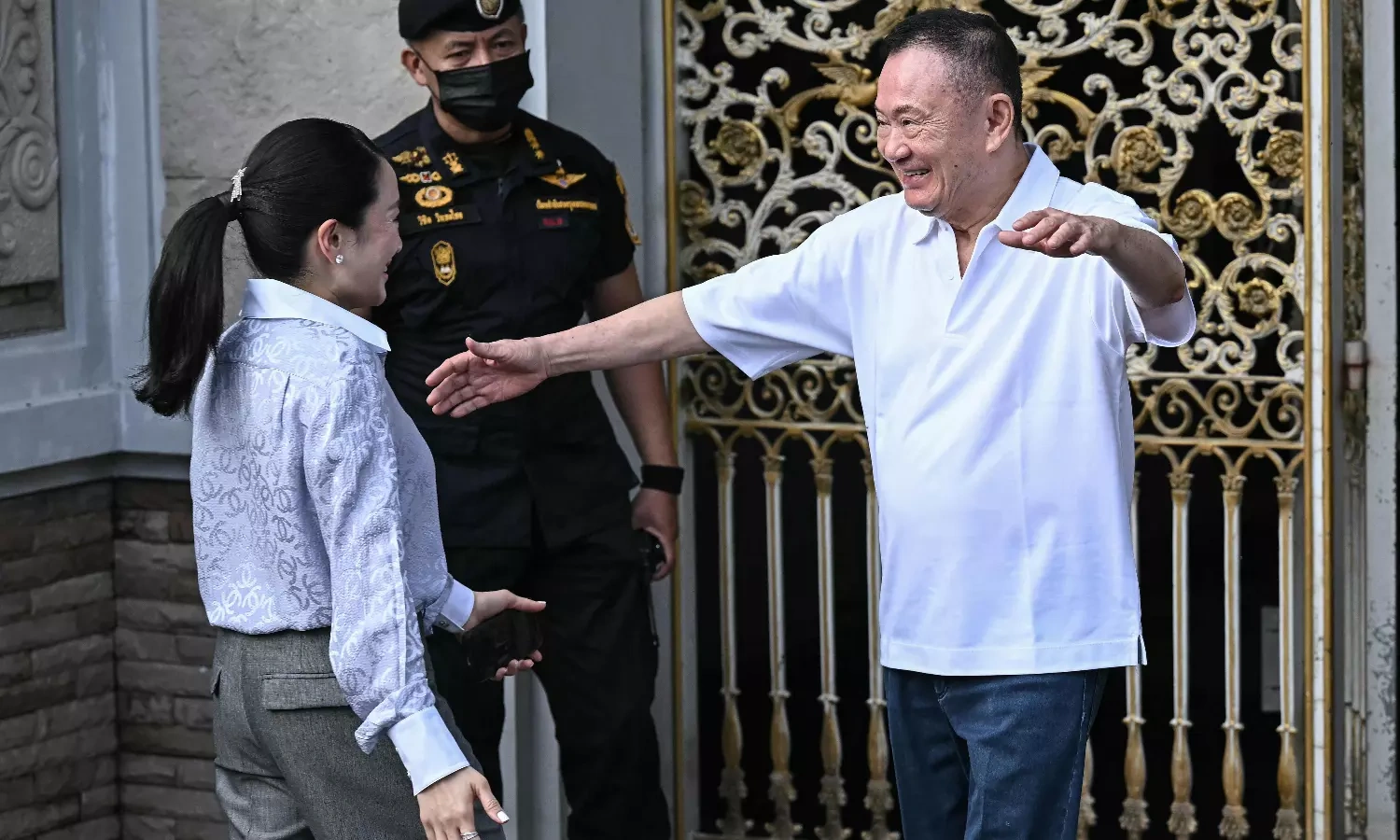 Cựu Thủ tướng Thái Lan Thaksin Shinawatra được trả tự do khỏi nhà tù
