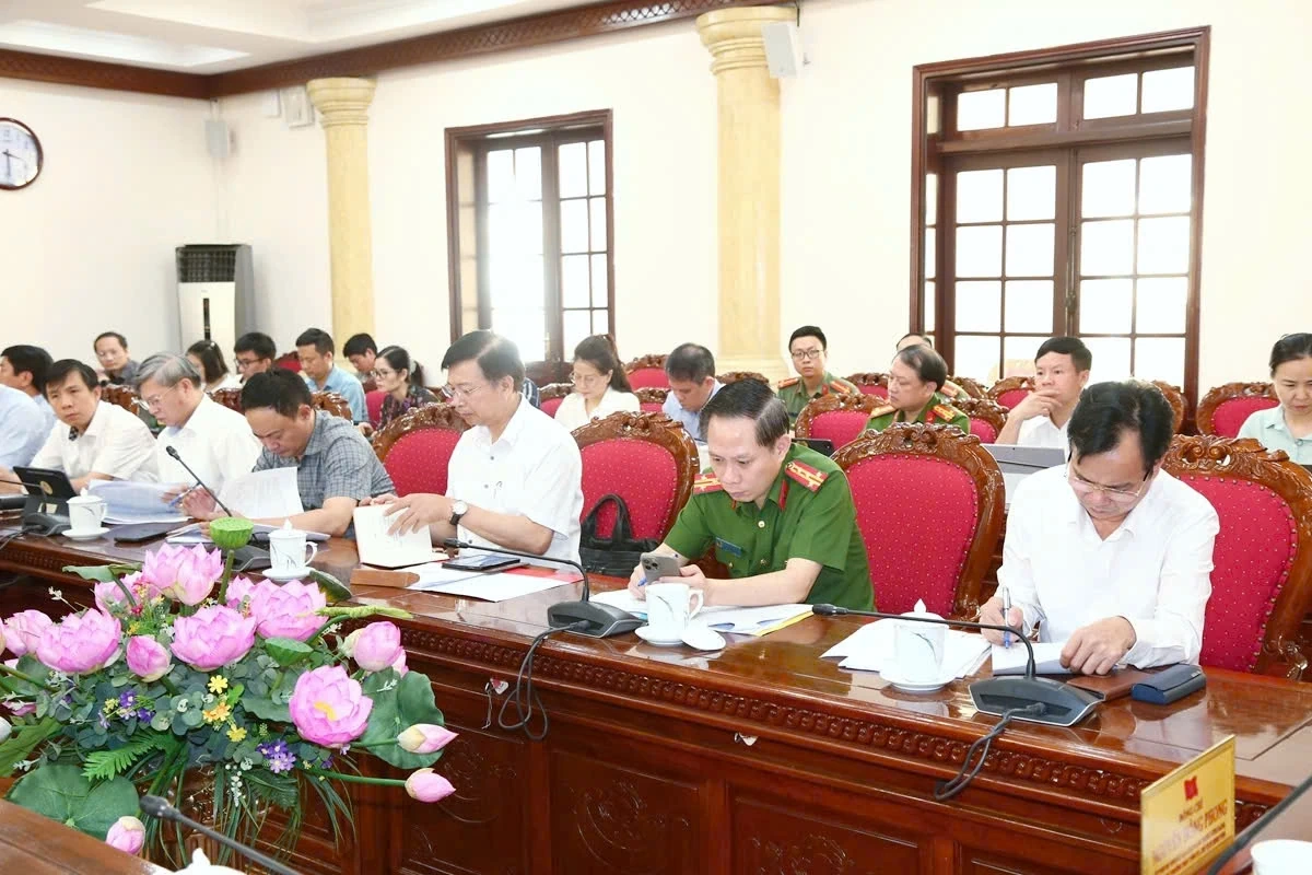 Rà soát kỹ lưỡng, hành động quyết liệt để hoàn thành các mục tiêu lớn về chuyển đổi số
