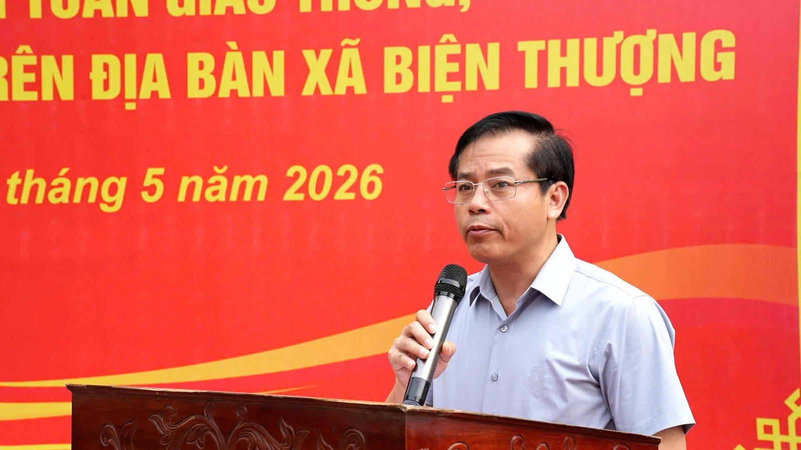 Công an xã Biện Thượng ra quân cao điểm lập lại trật tự công cộng