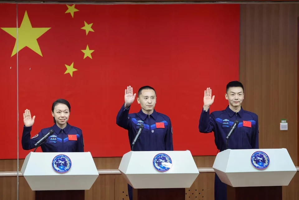 Trung Quốc chuẩn bị phóng tàu vũ trụ đưa phi hành gia lên trạm Thiên Cung