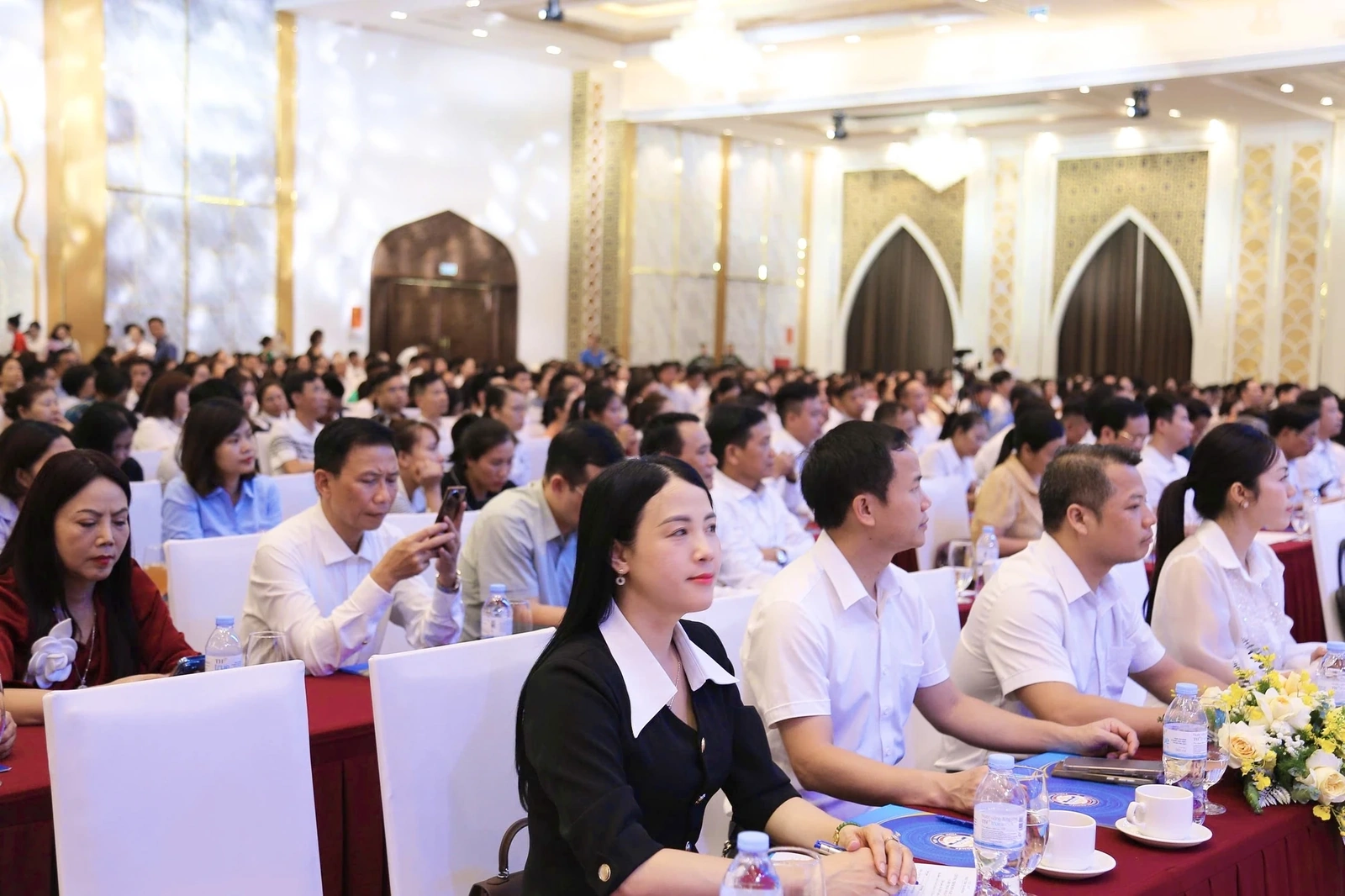 Tập huấn chính sách thuế mới và đối thoại với người nộp thuế