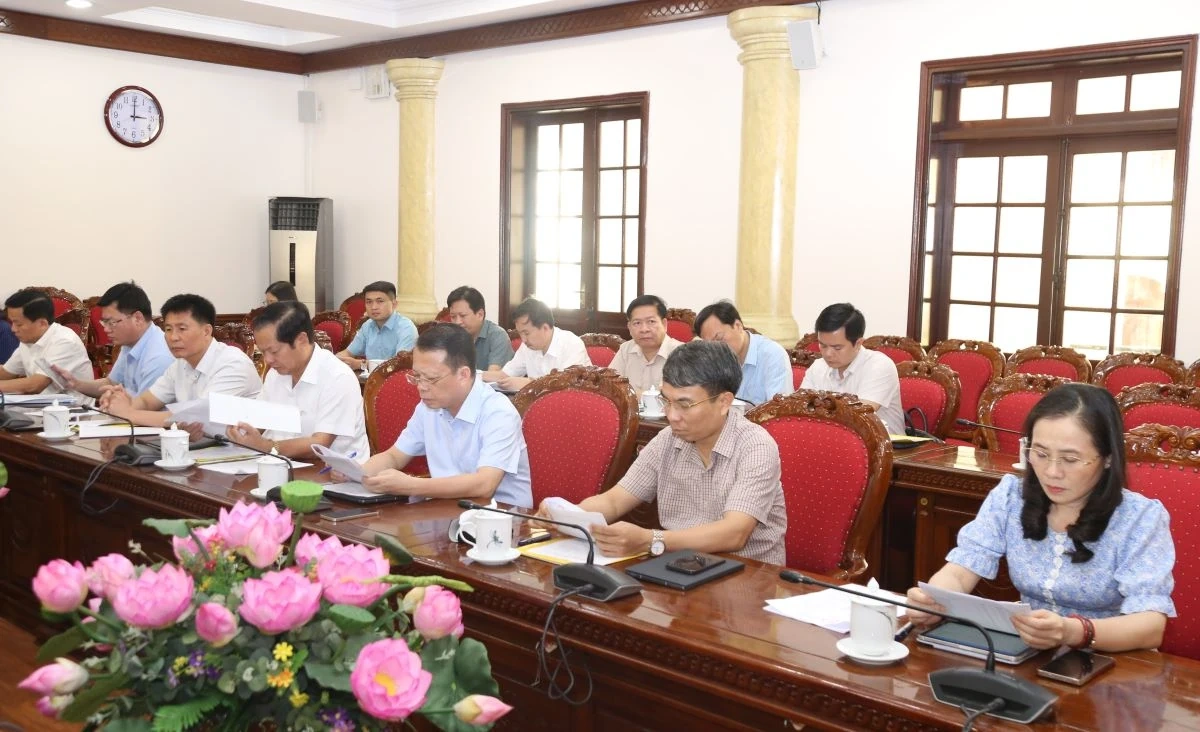 Thực hiện tốt nhiệm vụ sắp xếp thôn, tổ dân phố để gần dân, sát dân, phục vụ Nhân dân tốt hơn