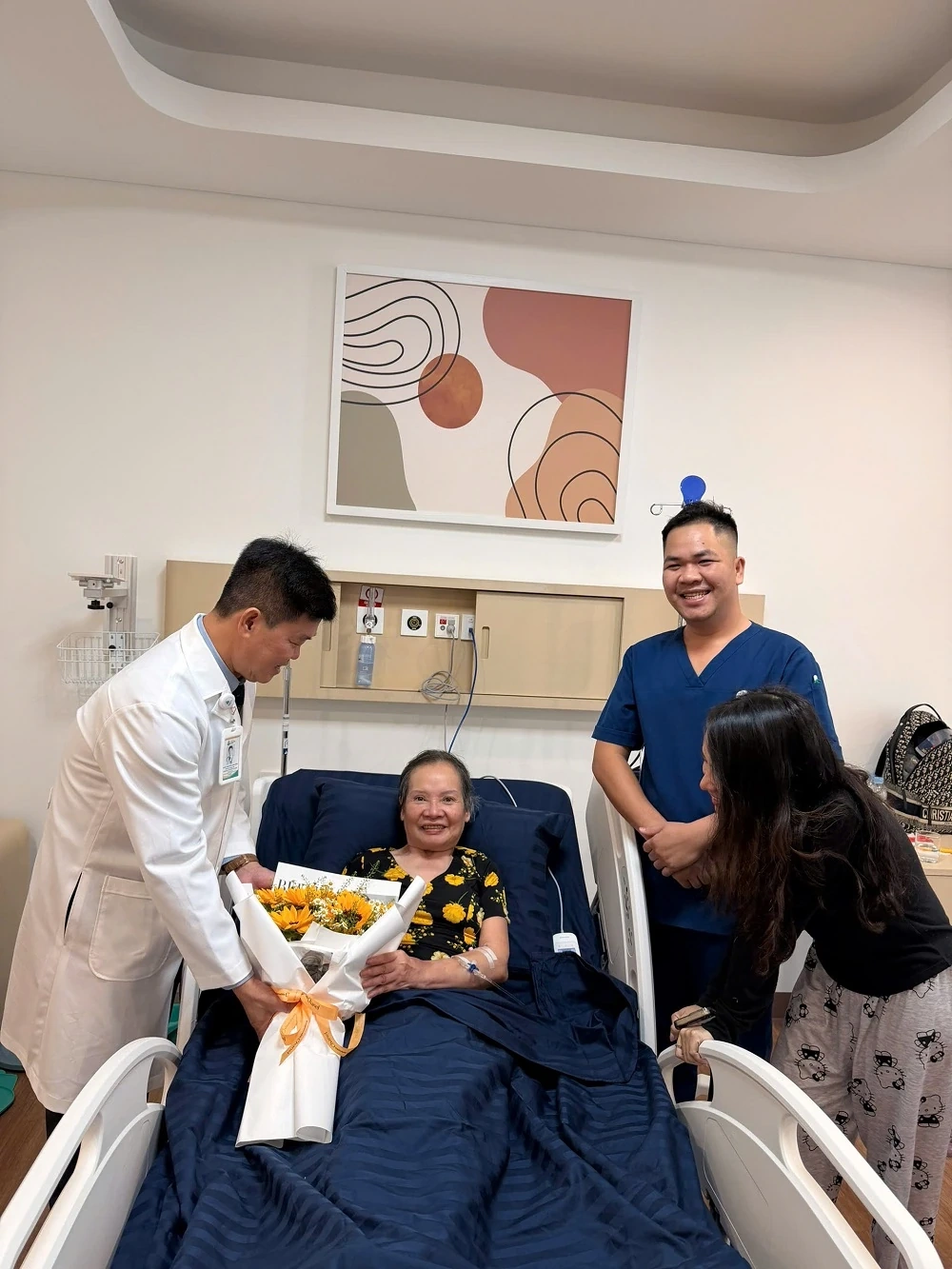 Chấn thương sọ não giữa kỳ nghỉ ở Phú Quốc: 2 giờ hội chẩn giữ bệnh nhân vượt qua giai đoạn nguy hiểm