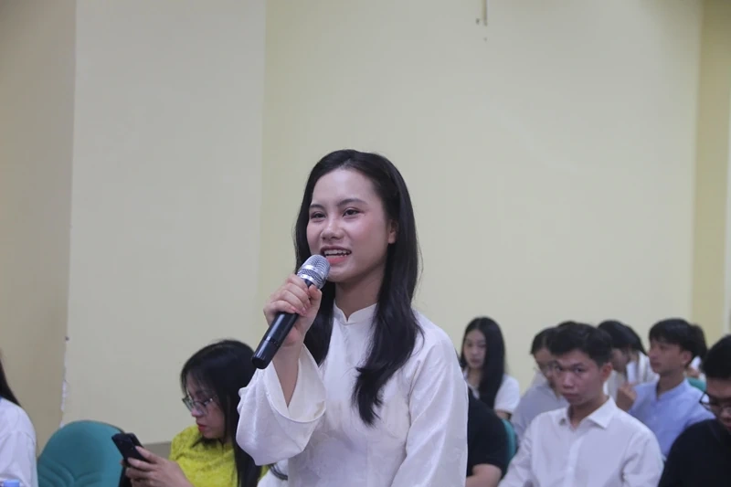 Tuổi trẻ Trường ĐH Hồng Đức tích cực tham gia hoạt động nghiên cứu khoa học