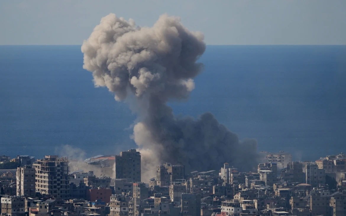 Israel tuyên bố sẽ “đè bẹp” Hezbollah