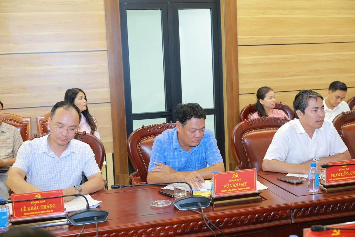 Bí thư Tỉnh ủy Lê Đức Thái: Xử lý các dự án tồn đọng là nhiệm vụ chính trị cấp thiết