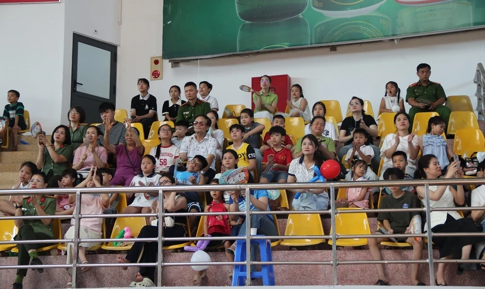 Tuyên truyền phòng, chống tai nạn đuối nước và Luật Trật tự, an toàn giao thông đường bộ 