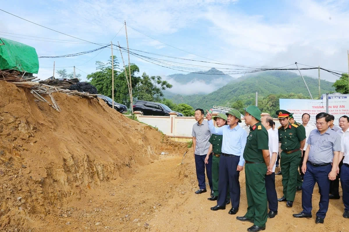 Bí thư Tỉnh ủy Lê Đức Thái thăm, kiểm tra tại các xã Quan Sơn, Tam Lư, Tam Thanh