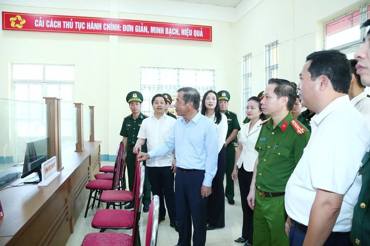 Bí thư Tỉnh ủy Lê Đức Thái thăm, kiểm tra tại các xã Quan Sơn, Tam Lư, Tam Thanh
