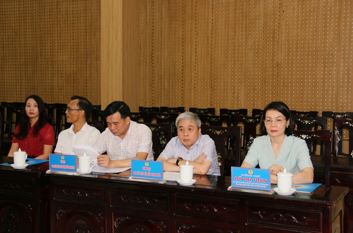 Gặp mặt đoàn đại biểu Công đoàn tỉnh Thanh Hóa dự Đại hội Công đoàn Việt Nam lần thứ XIV