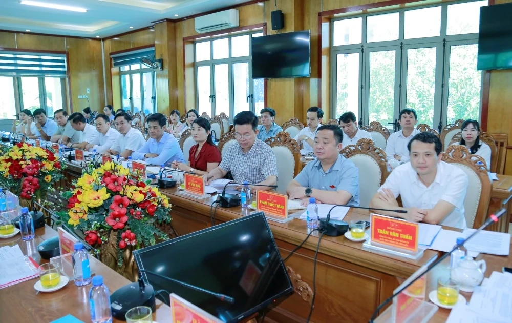 Tháo gỡ khó khăn, thúc đẩy giải ngân đầu tư công và hoàn thiện dữ liệu đất đai