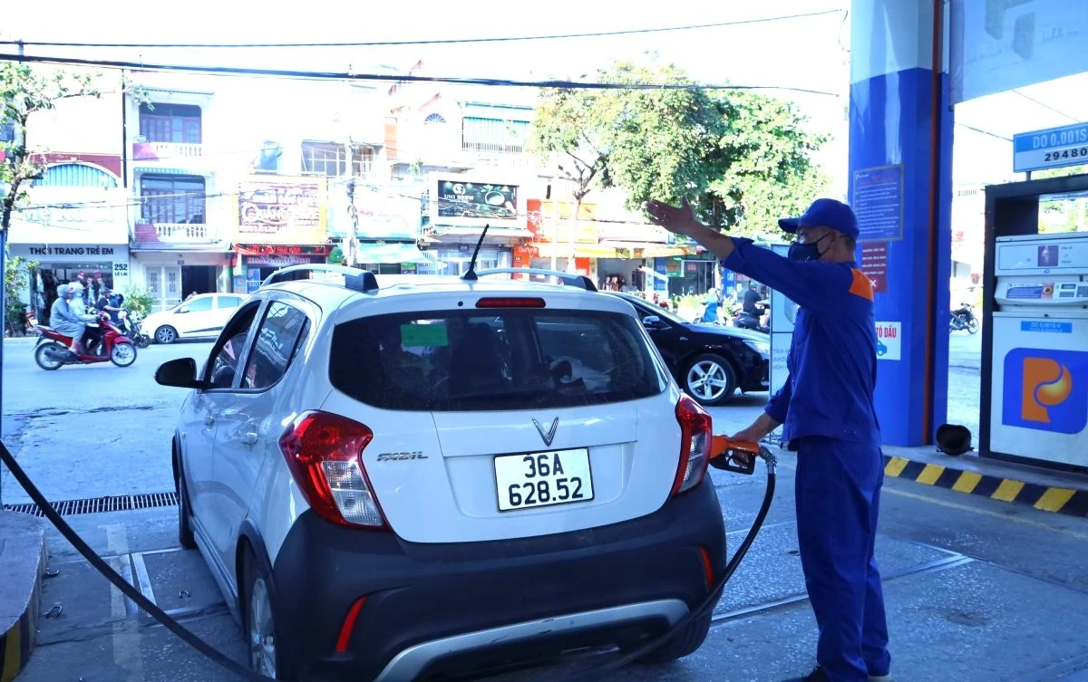 Ghi nhận ngày đầu xăng E10 bán đại trà trên địa bàn tỉnh Thanh Hóa