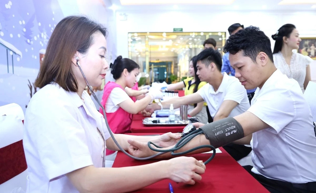 “Giọt hồng Doanh nhân trẻ Thanh Hóa” năm 2026 tiếp nhận 150 đơn vị máu