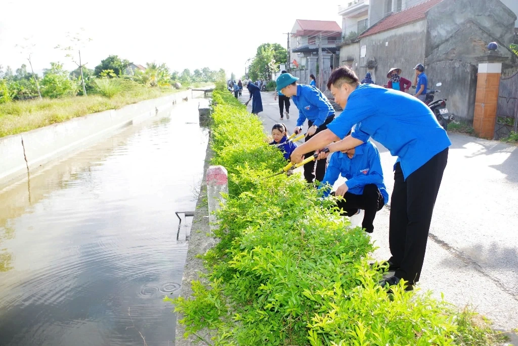 Ba Đình phát động phong trào toàn dân chung tay bảo vệ môi trường