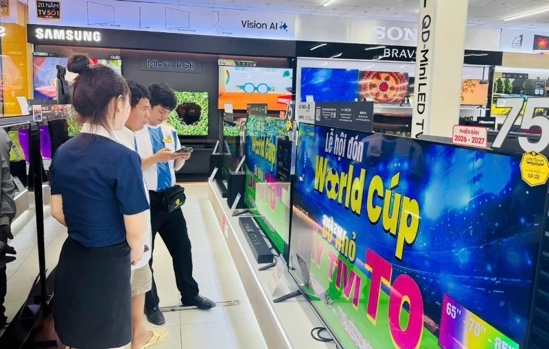 Thị trường tivi “nóng” theo mùa World Cup 2026