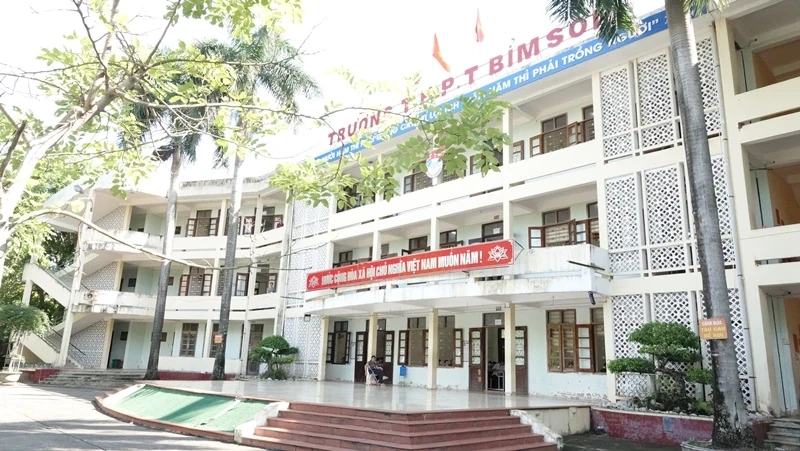 Thi vào lớp 10 năm học 2026-2027: Ngày thi đầu tiên diễn ra an toàn, nghiêm túc với hơn 99% thí sinh dự thi