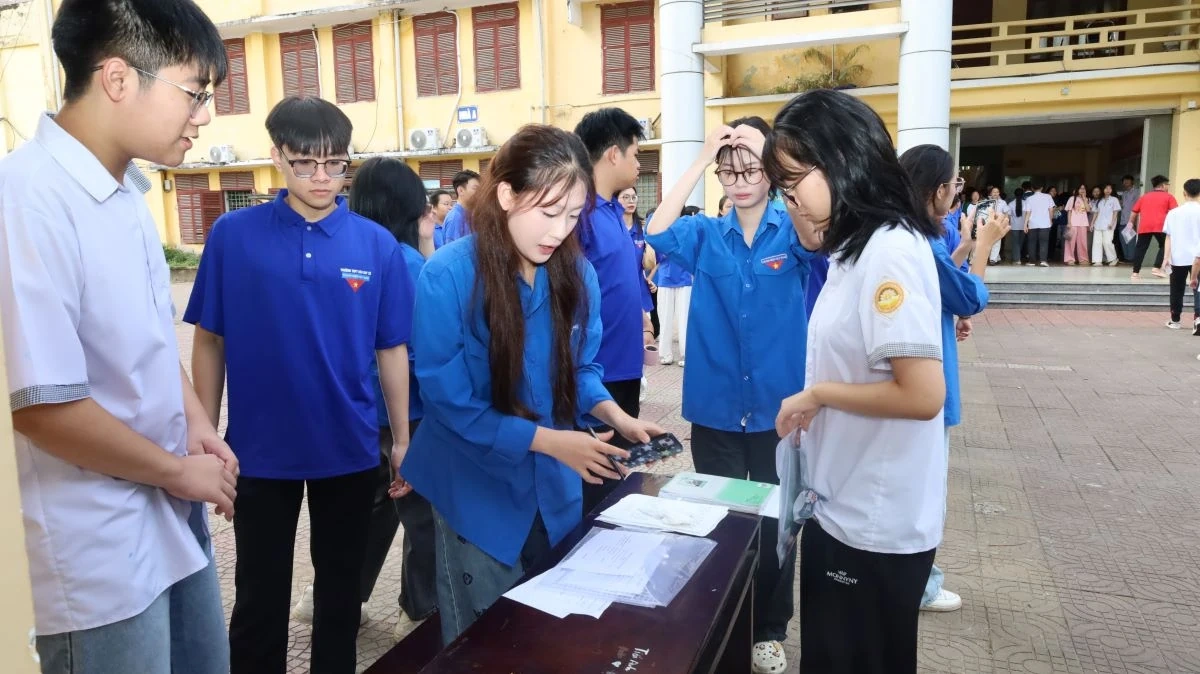 Hơn 51.100 thí sinh Thanh Hóa bước vào ngày thi đầu tiên Kỳ thi tuyển sinh vào lớp 10
