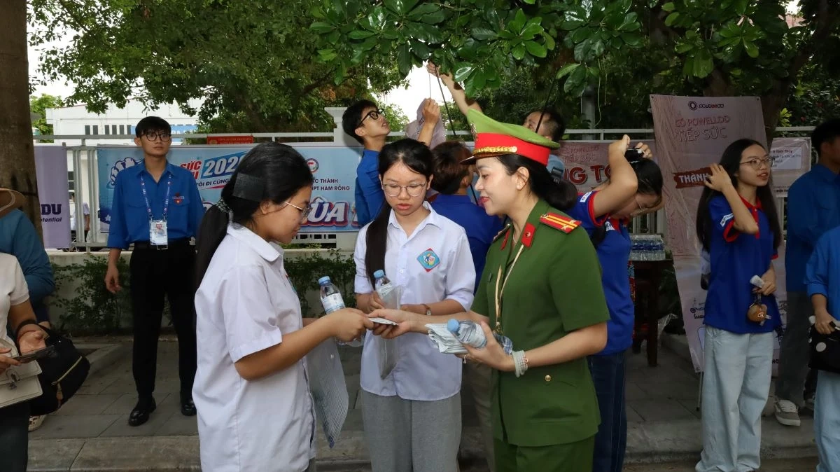 Hơn 51.100 thí sinh Thanh Hóa bước vào ngày thi đầu tiên Kỳ thi tuyển sinh vào lớp 10