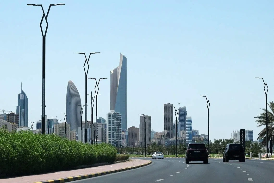 Kuwait thông báo đánh chặn tên lửa và UAV