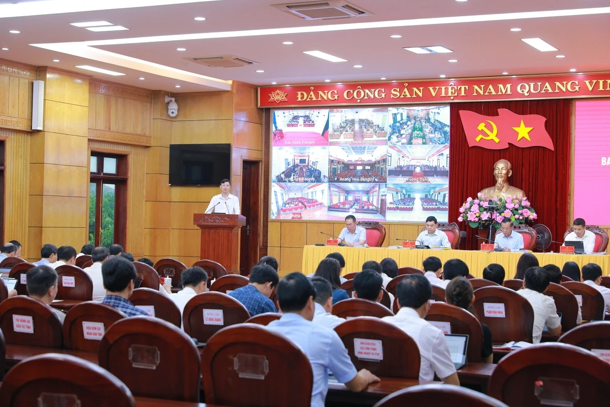 Triển khai đồng bộ, quyết liệt để các thôn, tổ dân phố mới đi vào hoạt động từ 1/7/2026