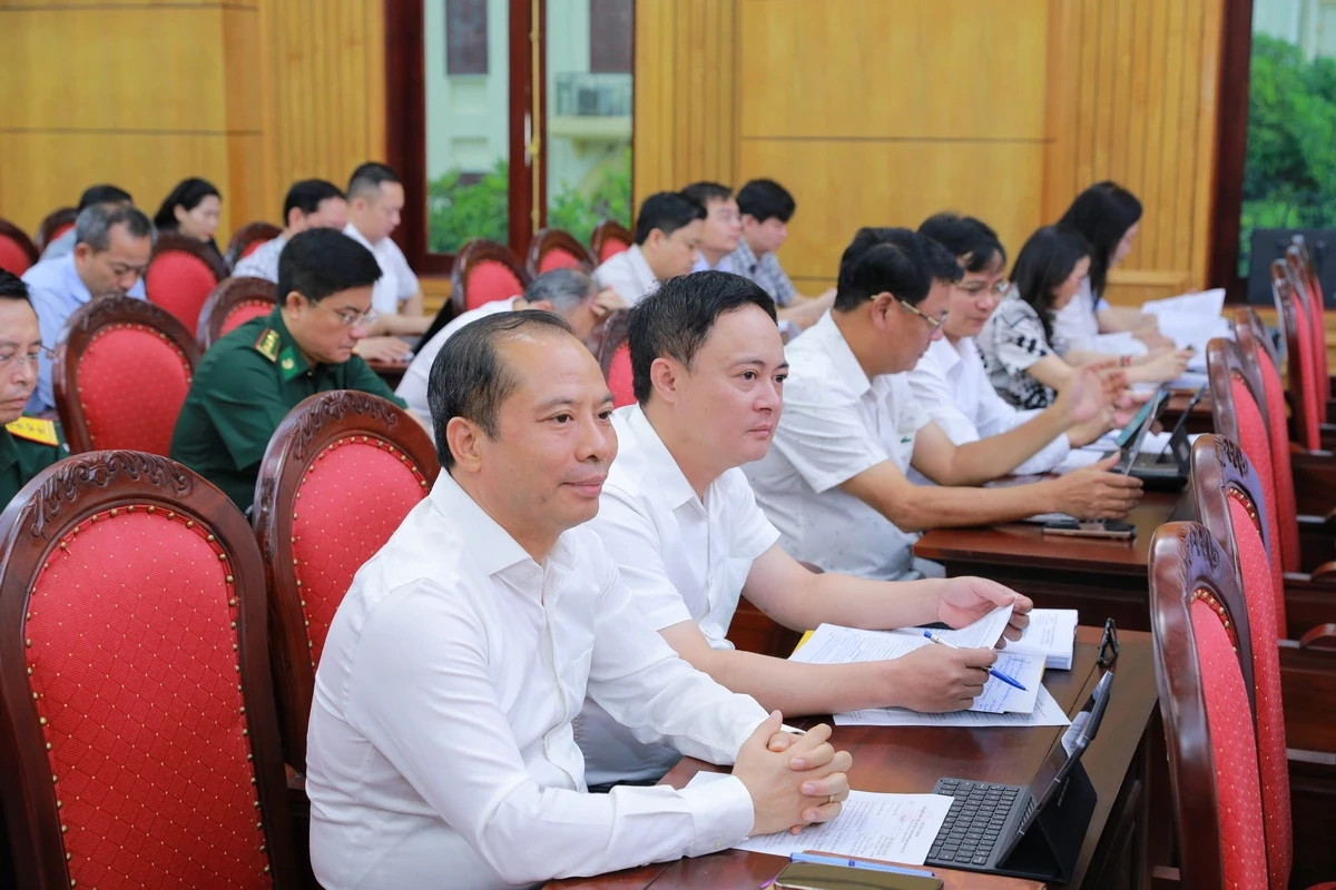 Triển khai đồng bộ, quyết liệt để các thôn, tổ dân phố mới đi vào hoạt động từ 1/7/2026