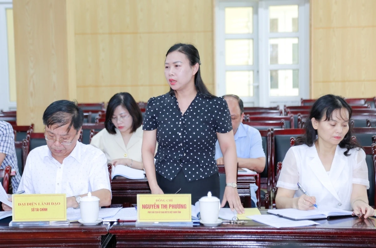 Duyệt chương trình Đại hội đại biểu Hội Chữ thập đỏ tỉnh Thanh Hóa lần thứ XI