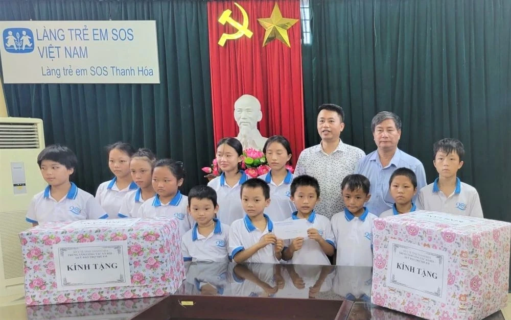 Lan tỏa yêu thương đến trẻ em có hoàn cảnh đặc biệt