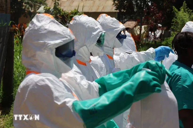 Dịch Ebola: WHO cảnh báo dịch đang lan rộng nhanh chóng