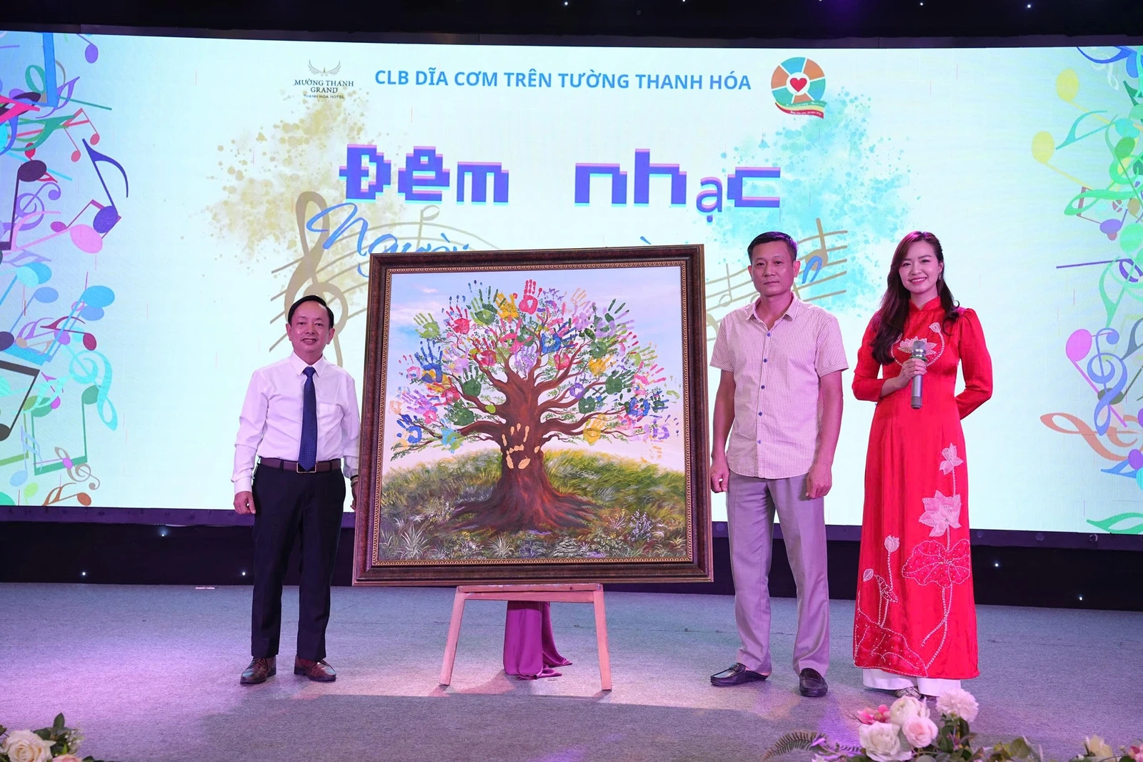 Đêm nhạc từ thiện “Người ươm mầm xanh”