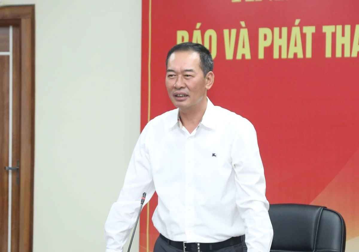 Phó Bí thư Tỉnh ủy Trịnh Tuấn Sinh chúc mừng Báo và Phát thanh, truyền hình Thanh Hóa nhân Ngày Báo chí Cách mạng Việt Nam