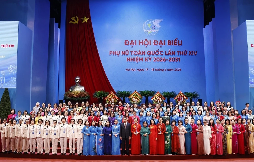 Anh hùng Lao động Thái Hương: Chăm lo cho sức khỏe học đường lúc này chính là sự chuẩn bị trách nhiệm nhất của phụ nữ