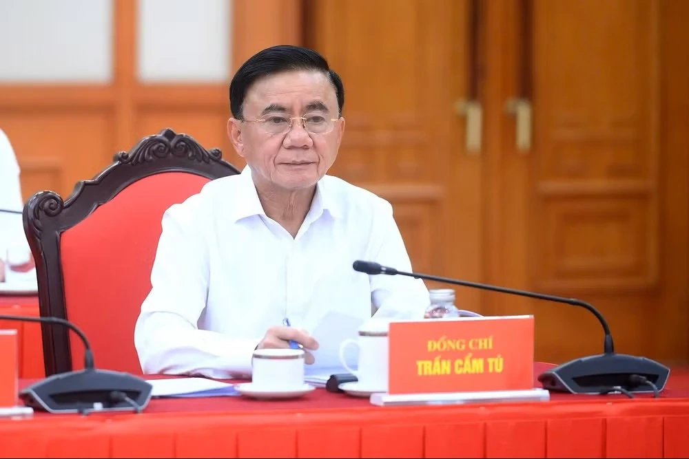 Chuyển mạnh từ “quản lý giáo dục” sang “quản trị phát triển giáo dục”