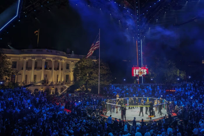 FBI ngăn chặn âm mưu tấn công bằng UAV nhằm vào sự kiện UFC tại Nhà Trắng