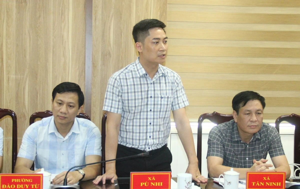 Thông qua dự thảo báo cáo kết quả giám sát đối với ban thường vụ đảng ủy 9 xã, phường