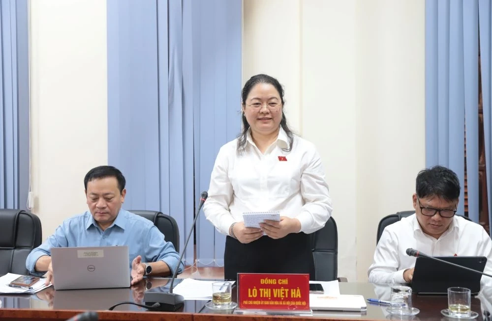 Tiếp tục hoàn thiện cơ chế, chính sách về hiến, ghép mô, tạng và phòng, chống tác hại của thuốc lá