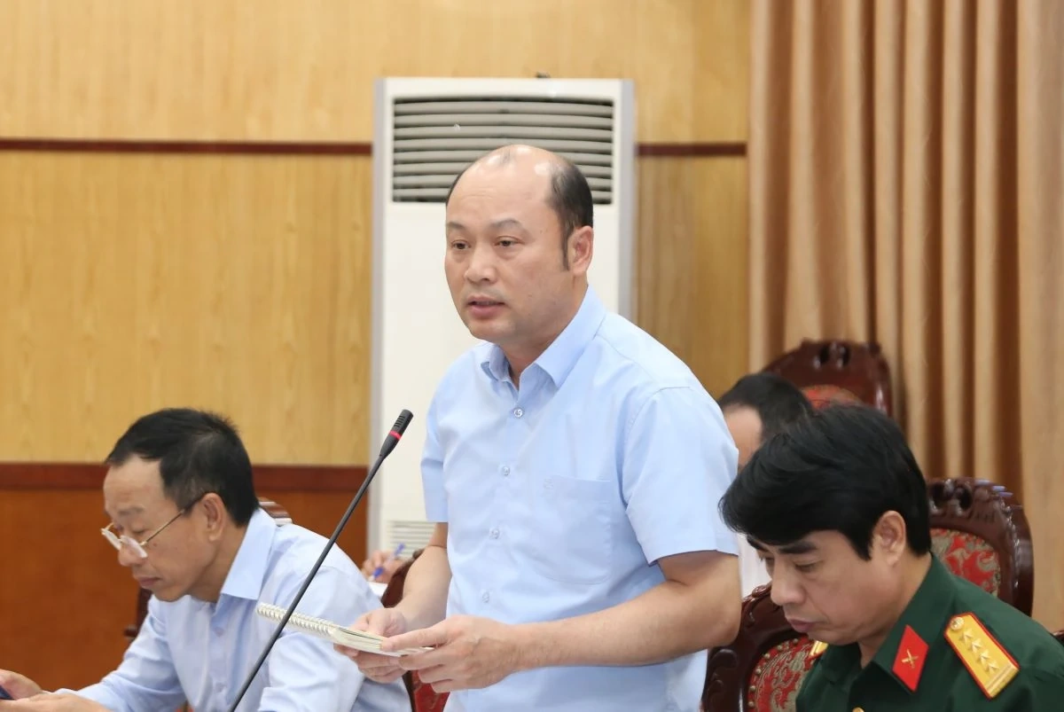 Đánh giá tình hình phát triển kinh tế - xã hội 6 tháng đầu năm; thảo luận giải pháp trọng tâm 6 tháng cuối năm 2026
