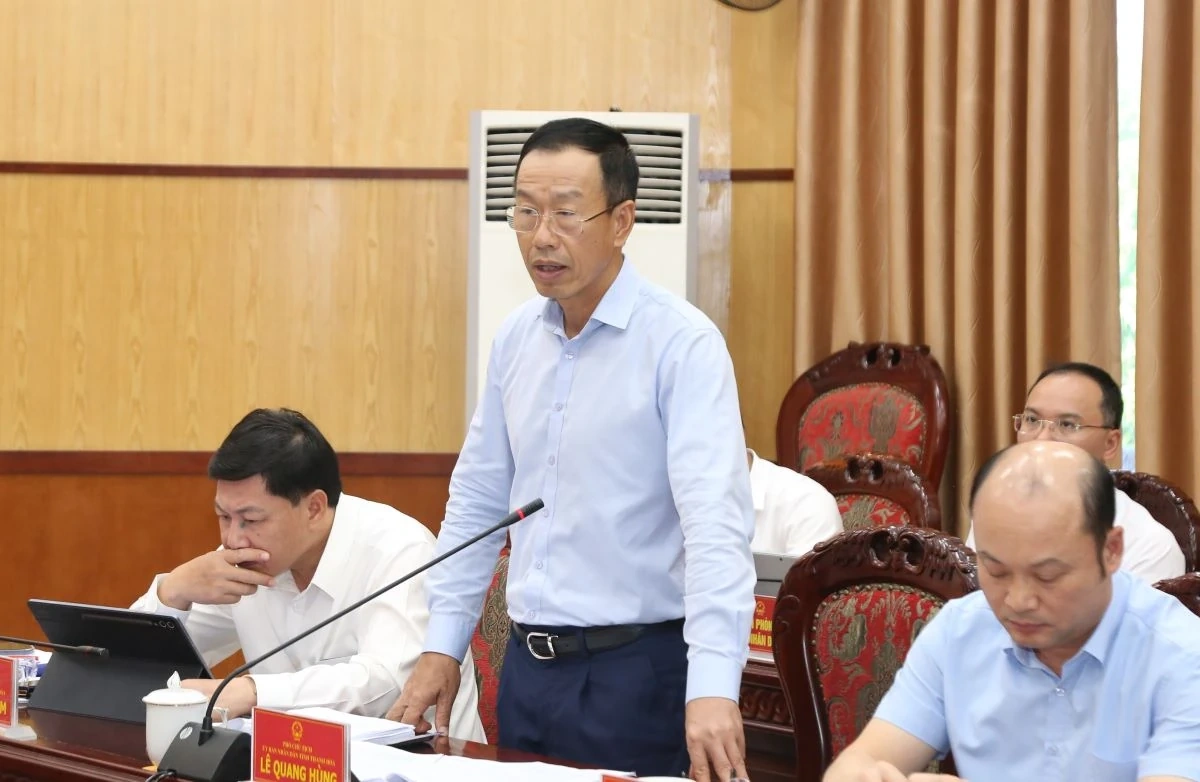Đánh giá tình hình phát triển kinh tế - xã hội 6 tháng đầu năm; thảo luận giải pháp trọng tâm 6 tháng cuối năm 2026