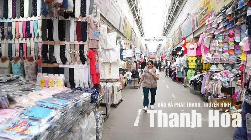 Người Thanh Hóa ở xứ sở Bạch Dương ( Bài 3): Khi người Việt... “đi chợ”