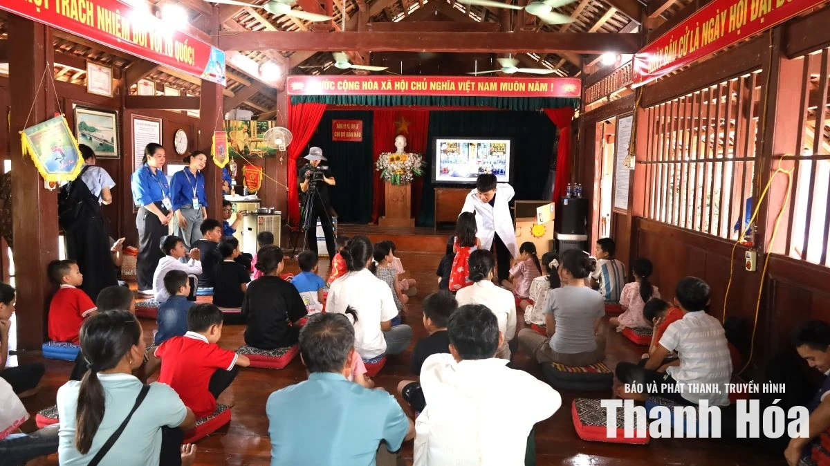 Sôi nổi hoạt động tình nguyện tại xã Tam Lư