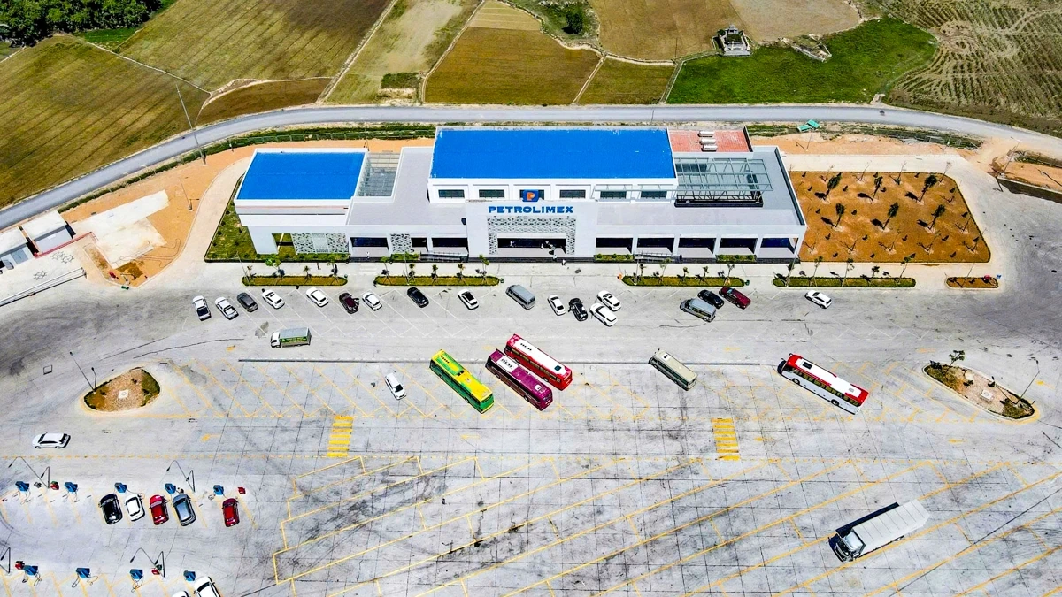 Cận cảnh trạm dừng nghỉ đầu tiên trên cao tốc Bắc - Nam qua Thanh Hóa