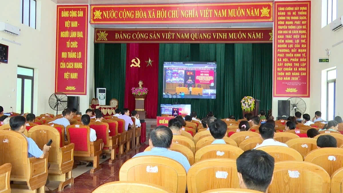 Thanh Hóa sơ kết thực hiện Nghị quyết số 57-NQ/TW và phong trào “Bình dân học vụ số”