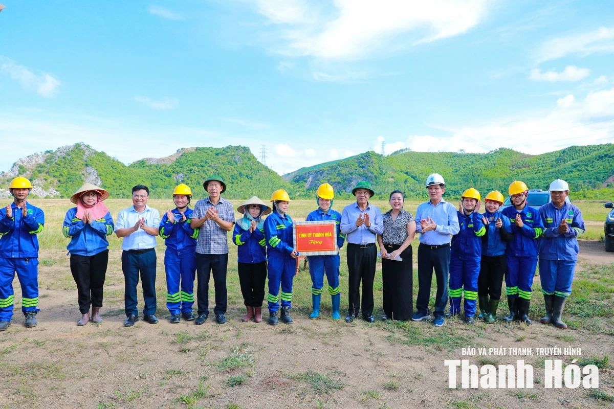 Bí thư Tỉnh ủy Lê Đức Thái kiểm tra tiến độ các dự án trọng điểm tại Khu Kinh tế Nghi Sơn