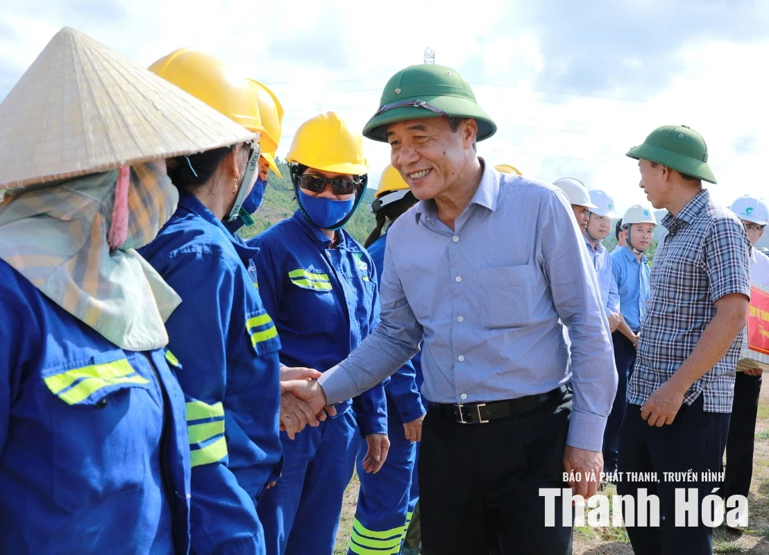 Bí thư Tỉnh ủy Lê Đức Thái kiểm tra tiến độ các dự án trọng điểm tại Khu Kinh tế Nghi Sơn