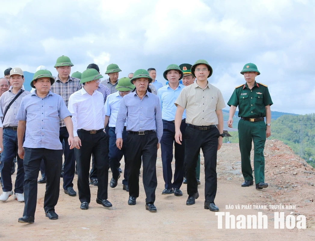 Bí thư Tỉnh ủy Lê Đức Thái kiểm tra tiến độ các dự án trọng điểm tại Khu Kinh tế Nghi Sơn