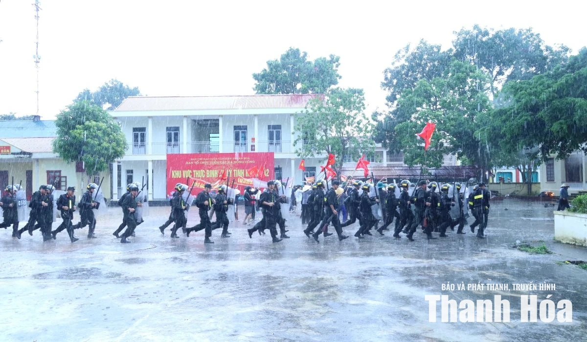 Diễn tập tác chiến trong khu vực phòng thủ xã Nông Cống