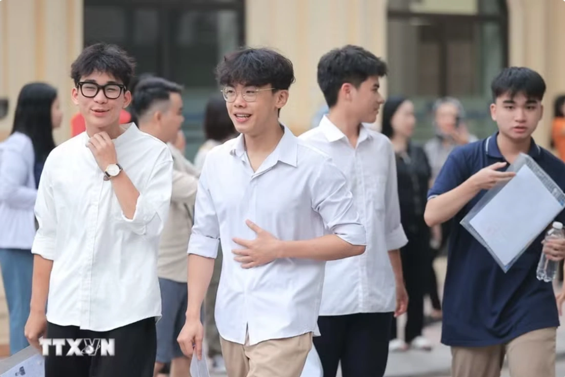 Gần 113.000 thí sinh đăng ký nguyện vọng xét tuyển đại học trong ngày đầu tiên