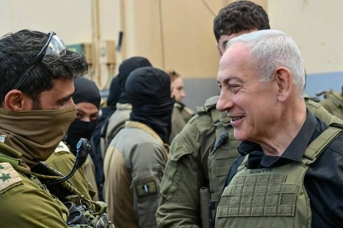 Thủ tướng Israel Benjamin Netanyahu lần đầu tiên thăm khu vực do quân đội Israel kiểm soát tại miền Nam Liban