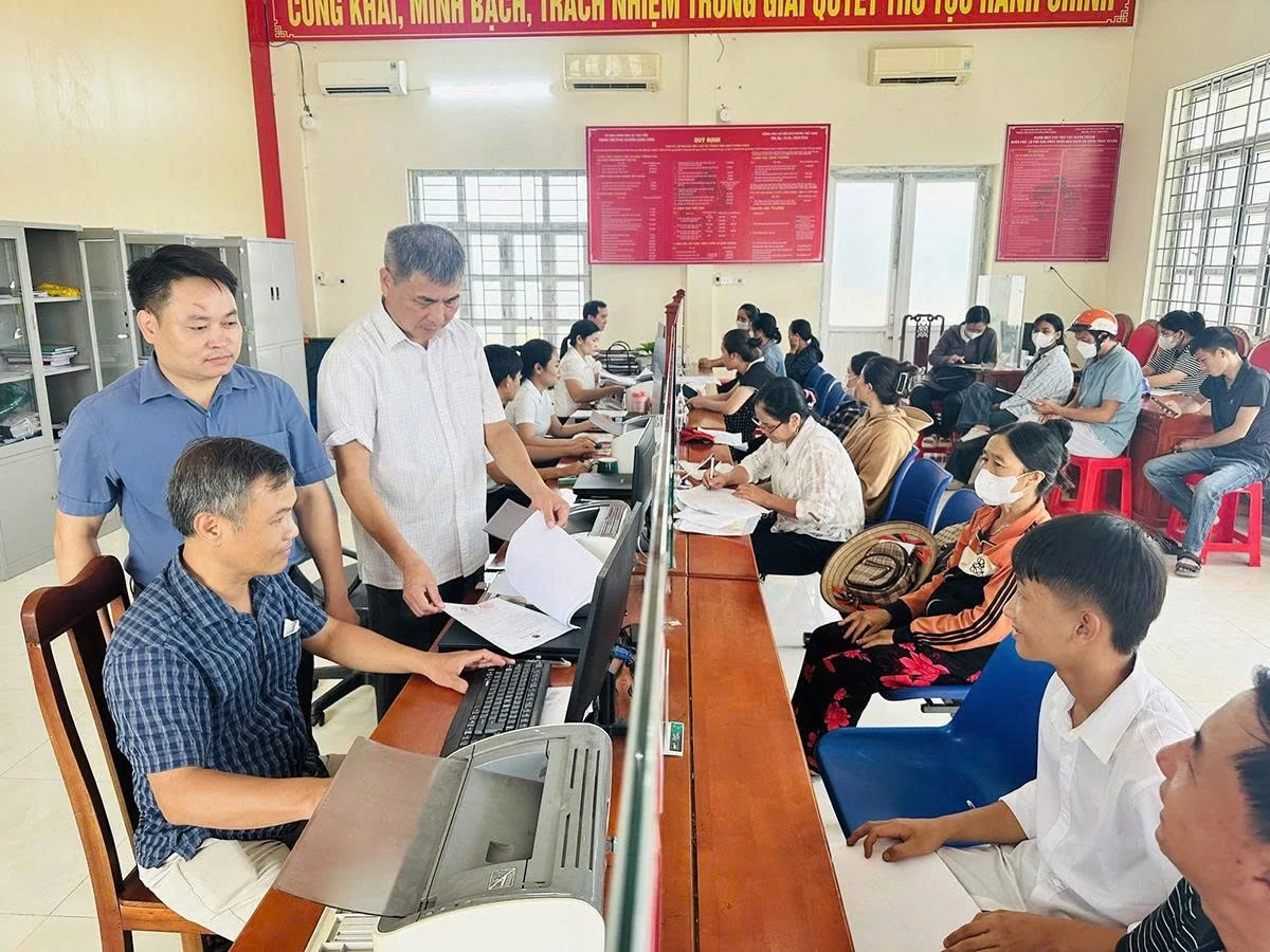 Cán bộ, công chức gây lãng phí trên 75 triệu đồng có thể bị buộc thôi việc