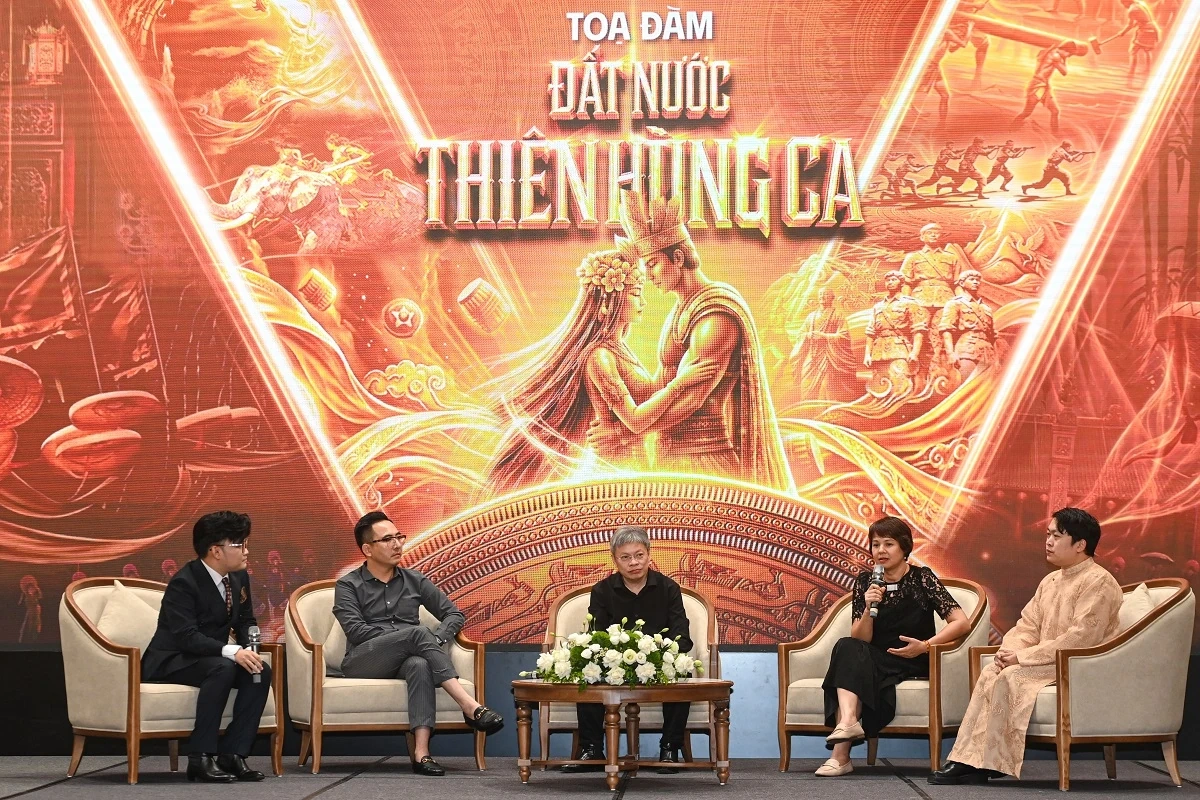 Giới chuyên môn trầm trồ với đại sử thi sân khấu đậm chất Việt “Đất nước thiên hùng ca”
